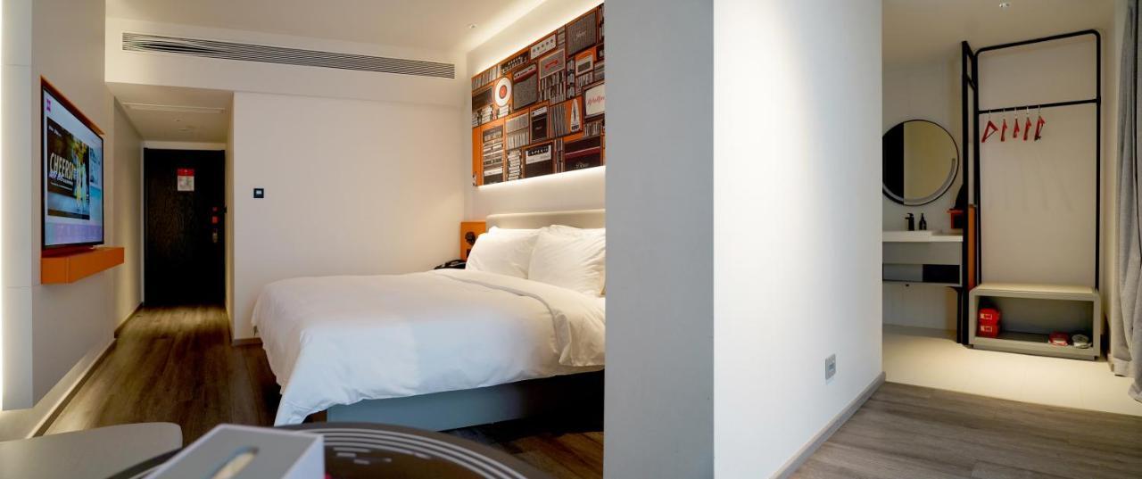 Ibis Styles Hotel - 260M From Guangji Street Subway Station 西安 外观 照片