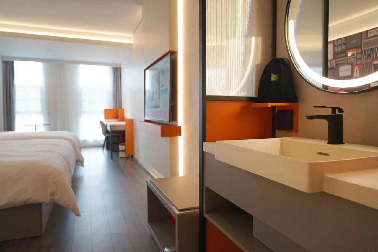 Ibis Styles Hotel - 260M From Guangji Street Subway Station 西安 外观 照片